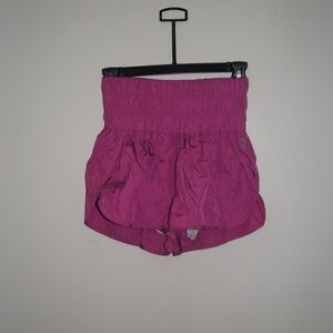 Women's Free People Movement size X-Small Fuchsia Pink The Way Home Shorts